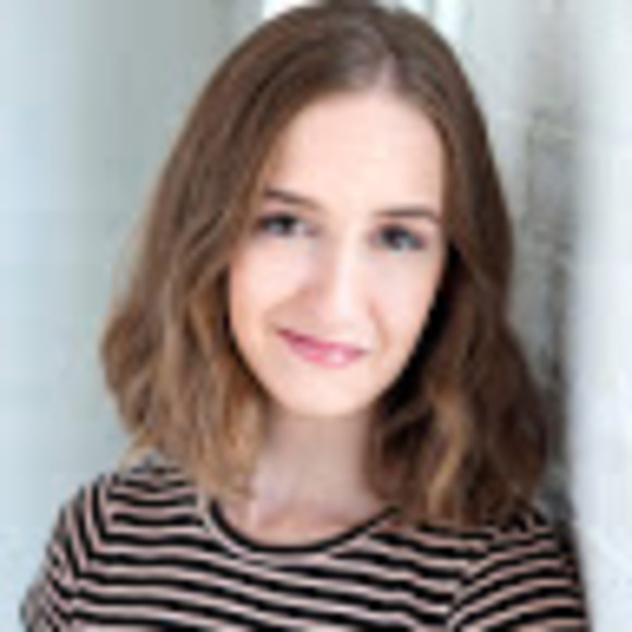 Meet your Posher, Gillian - Picture 1 of 1